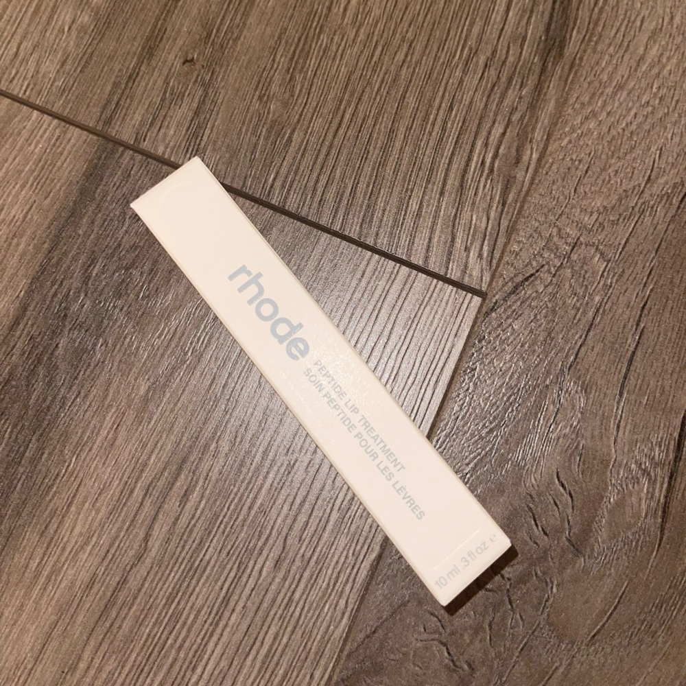 NEW Rhode Skin Peptide Lip Treatment - Salted Caramel